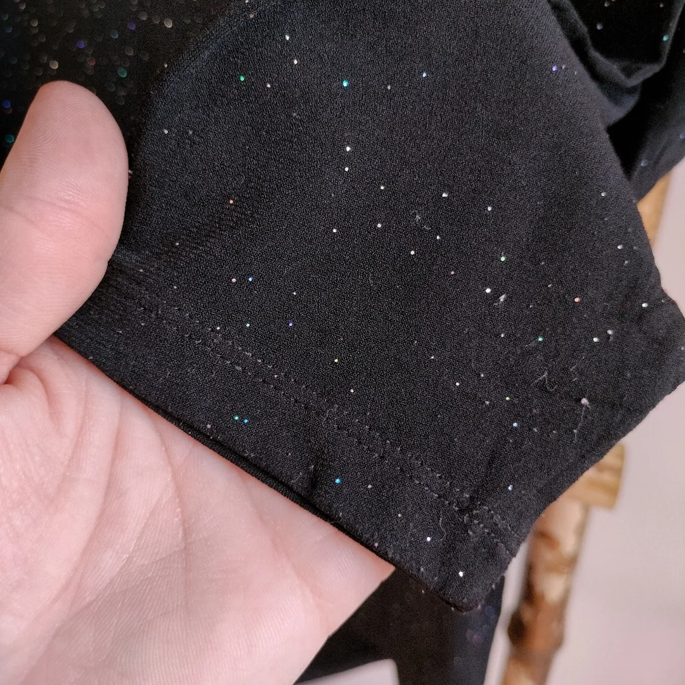 🌹The Quiet Luxury Collection🌹 H&M Black Jersey Sparkle Blouse - Picture 8 of 14